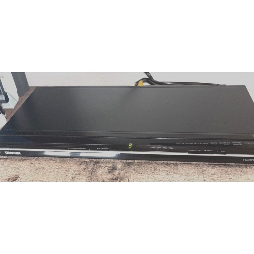 Toshiba SDK990KU DVD Player 1080p Digital Cinema Progressive HDMI No Remote